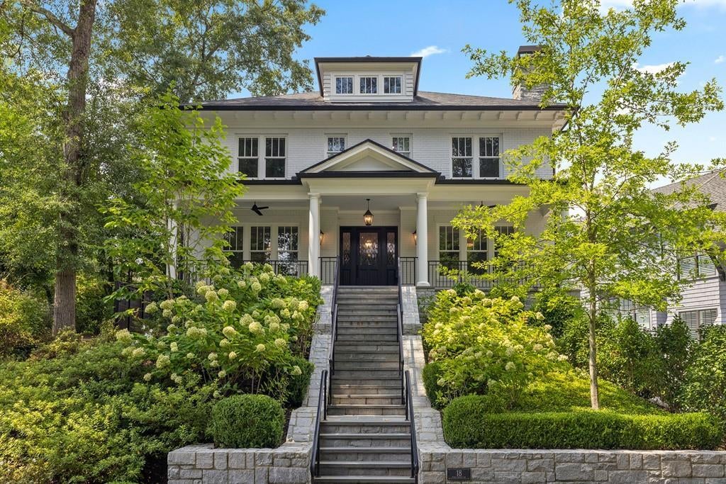 18 Polo Drive, Atlanta