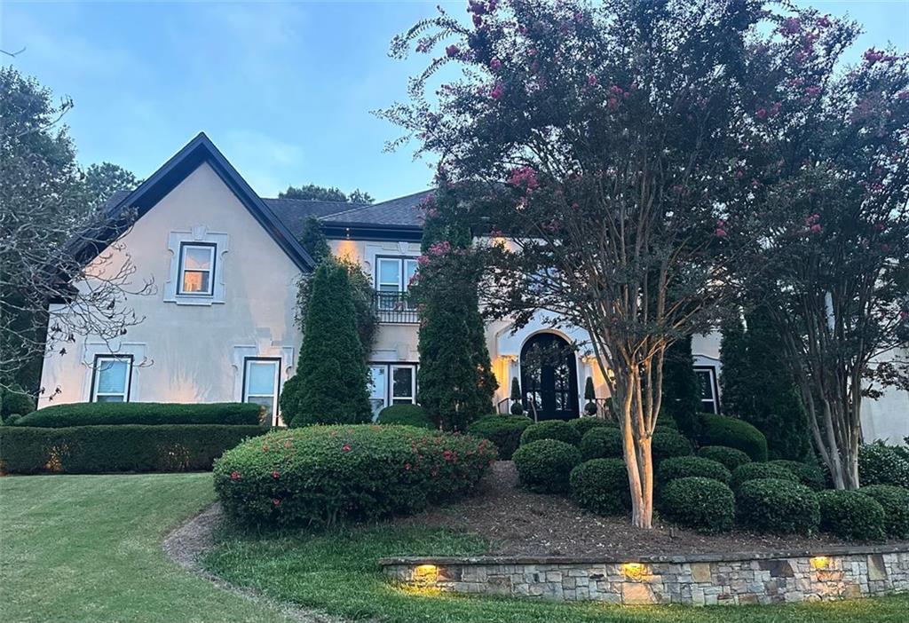 3765 Redcoat Way, Alpharetta