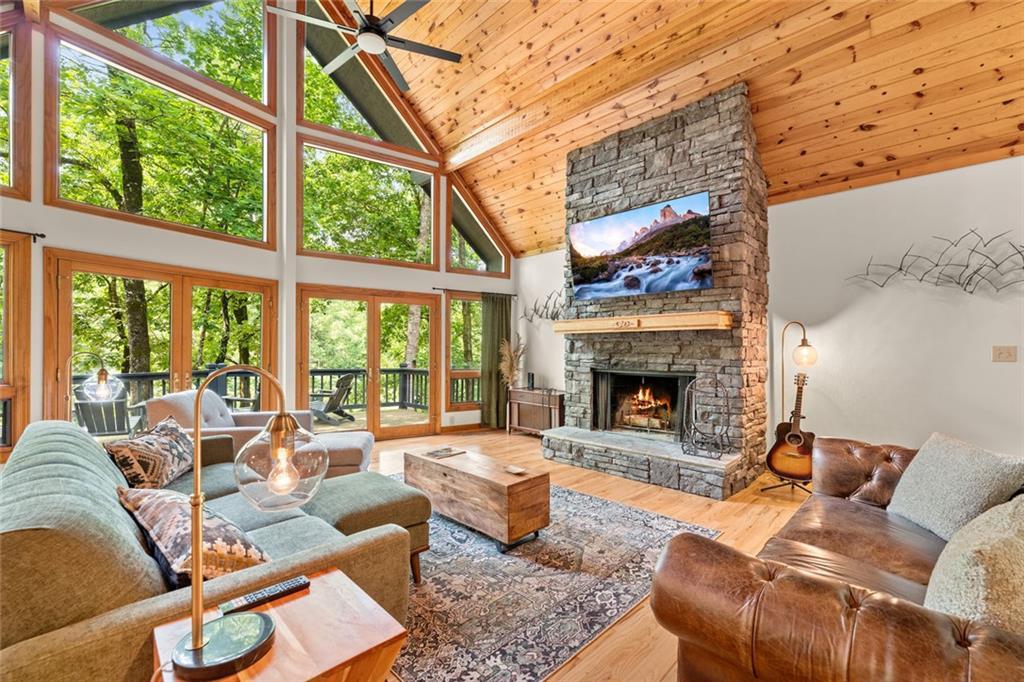 338 Woody Tucker Road, Dawsonville