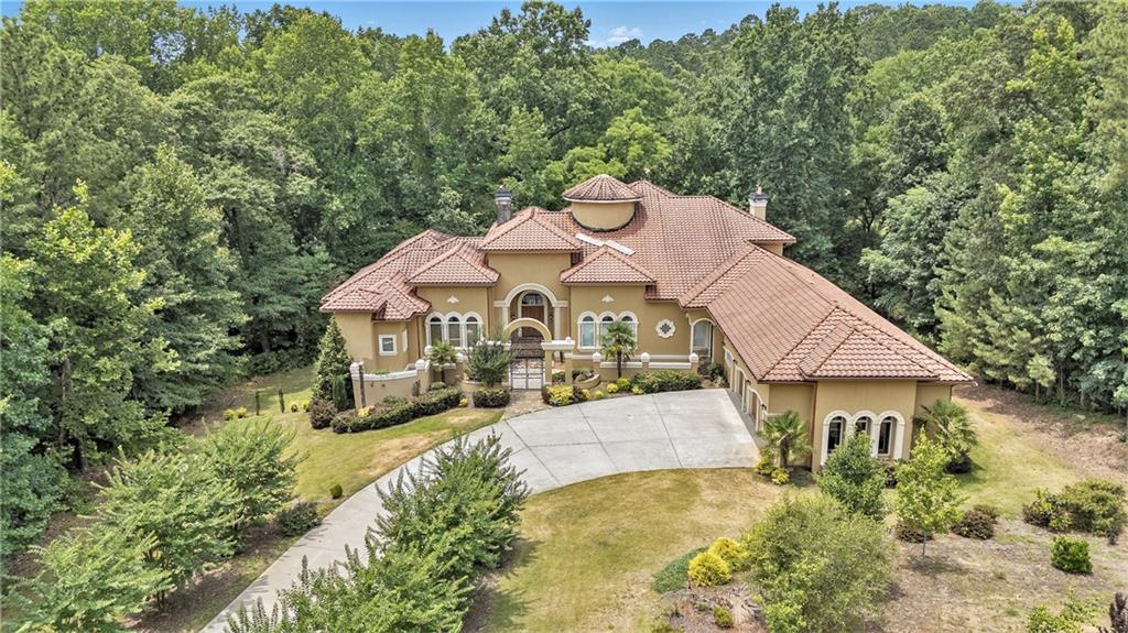 1608 Golden Creek Court, Conyers