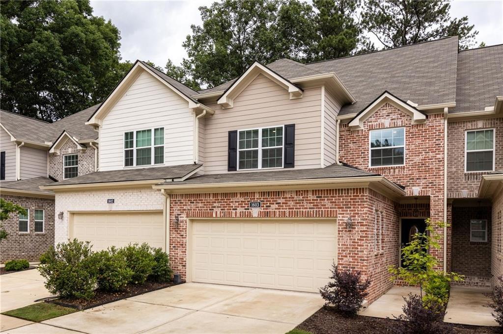 1603 Glen Ivy, Marietta