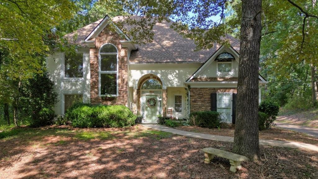 1513 Old Jones Road, Alpharetta