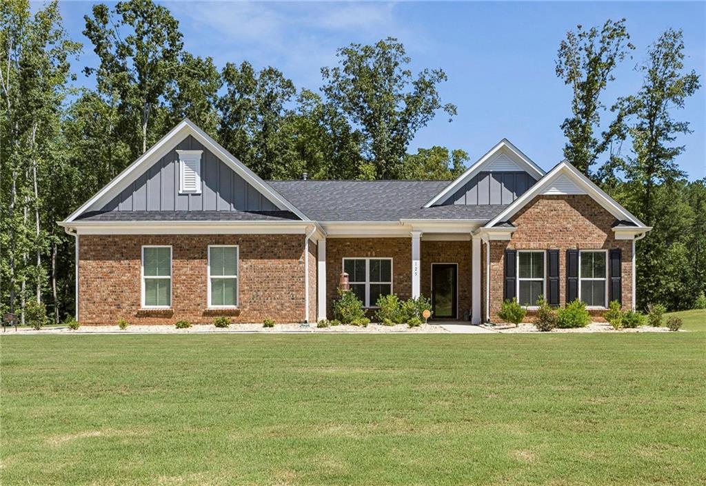 125 Pier Way, Fayetteville