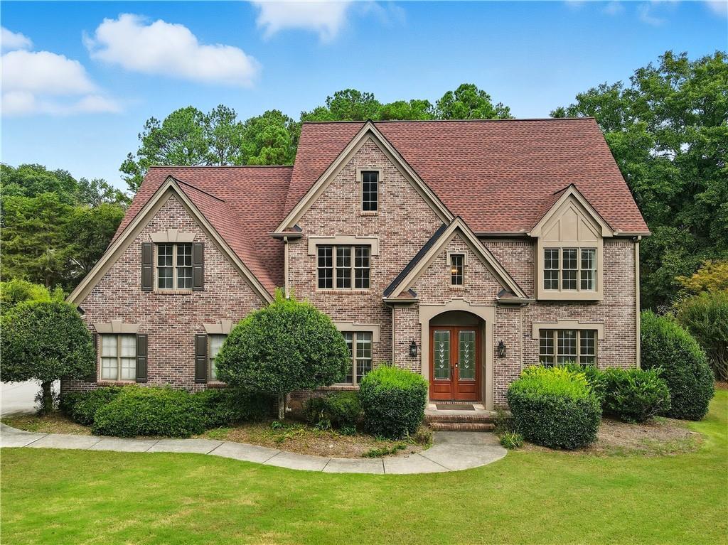 10 Buckingham Court, Cartersville