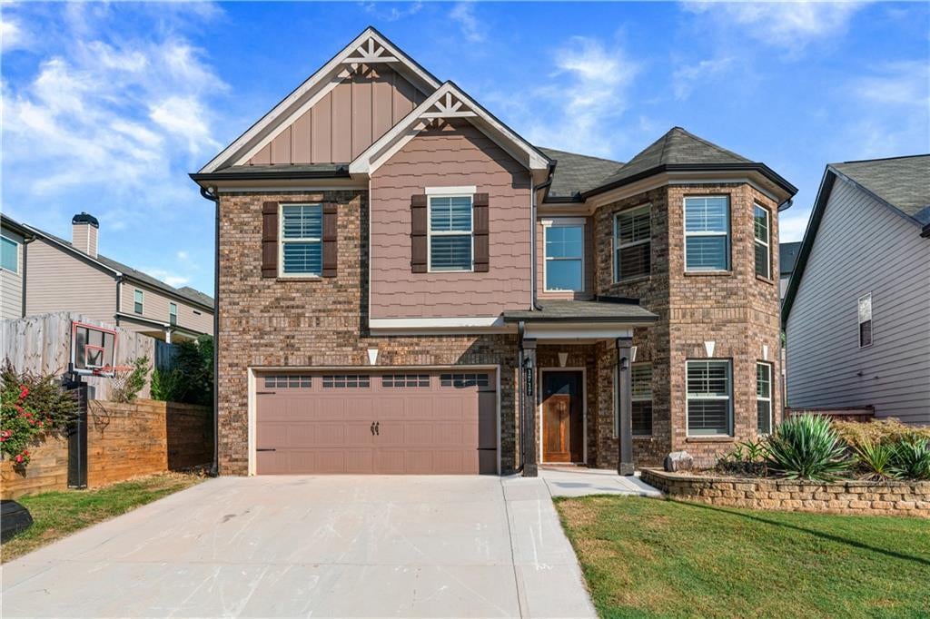 1717 Castleberry Lane, Buford