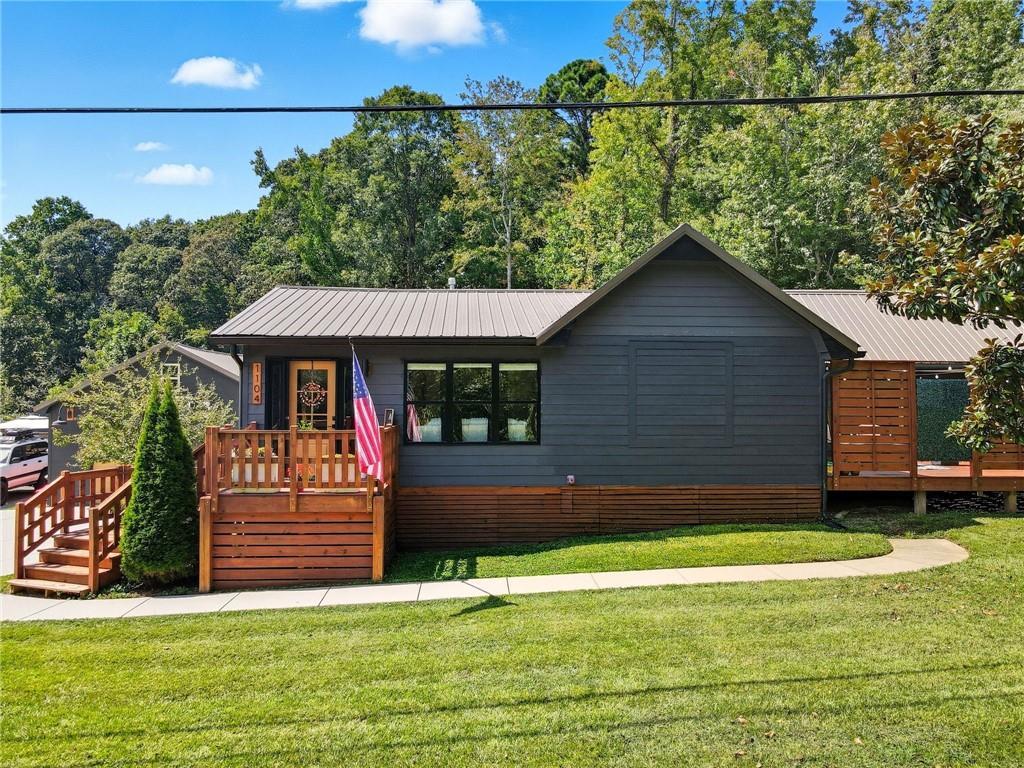 1104 Palm Street, Canton