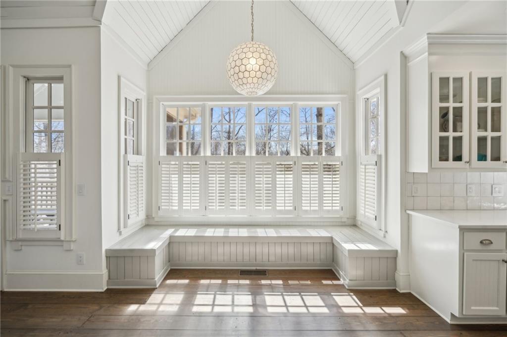 1070 Dogwood Way, Dawsonville