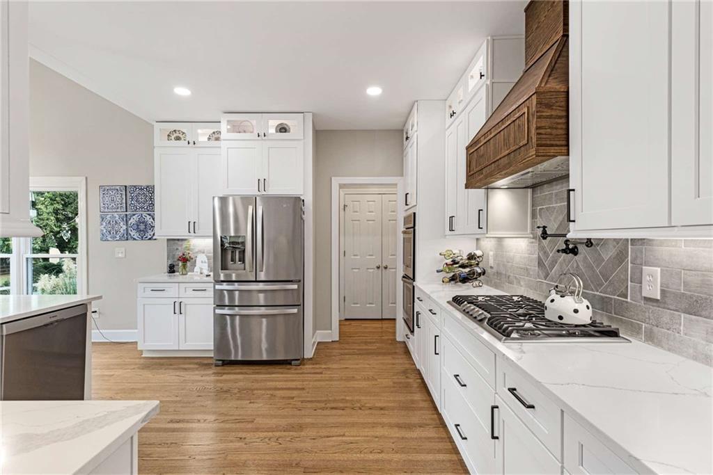 802 Clubhouse Pte, Woodstock