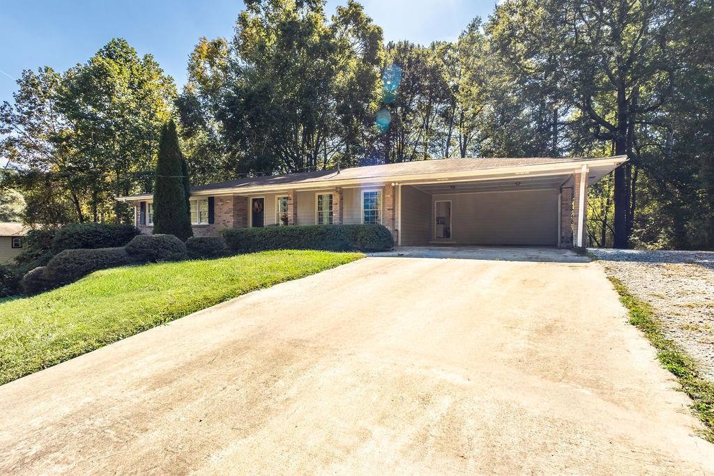 2490 Freydale Road Se, Marietta