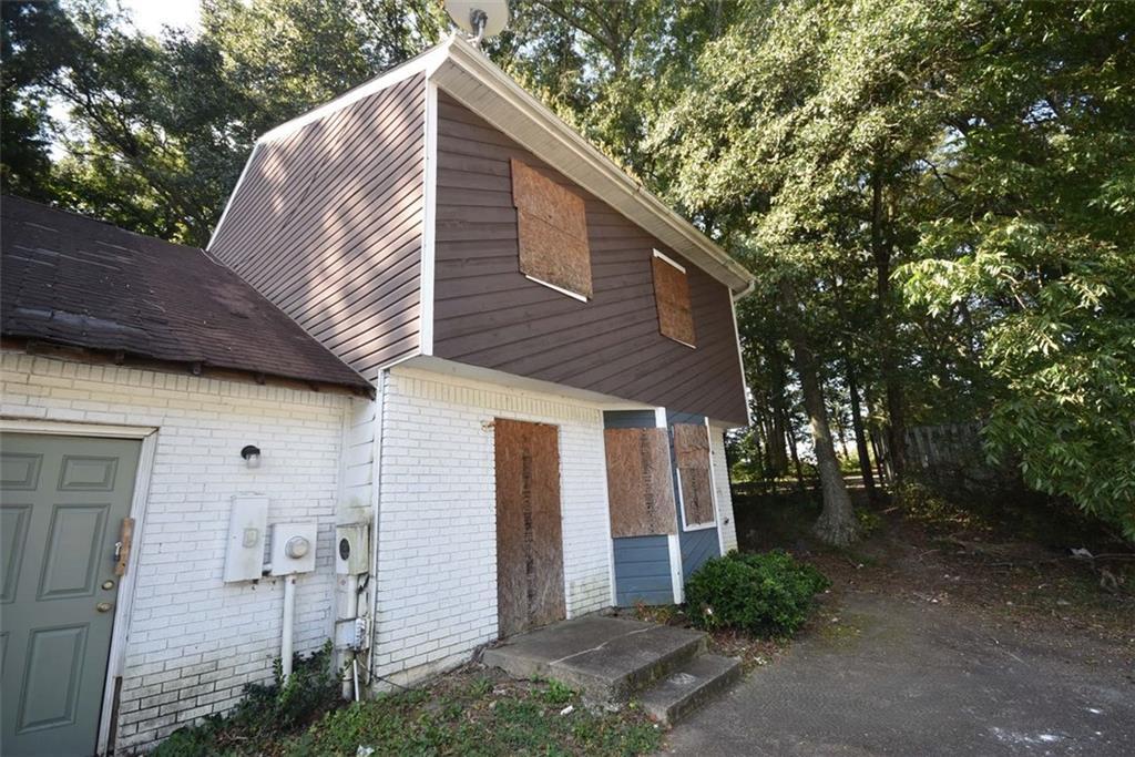 8694 Ashley Way, Douglasville