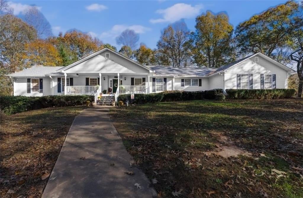 305 Mountain Brook Road, Dawsonville