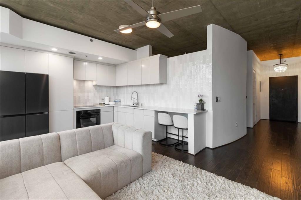 Unit 815 - 3324 Peachtree Road, Atlanta