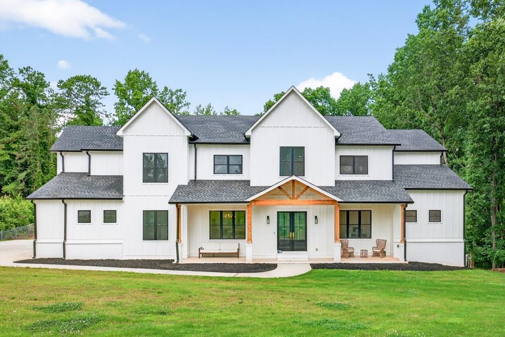 3180 Lee Drive, Buford