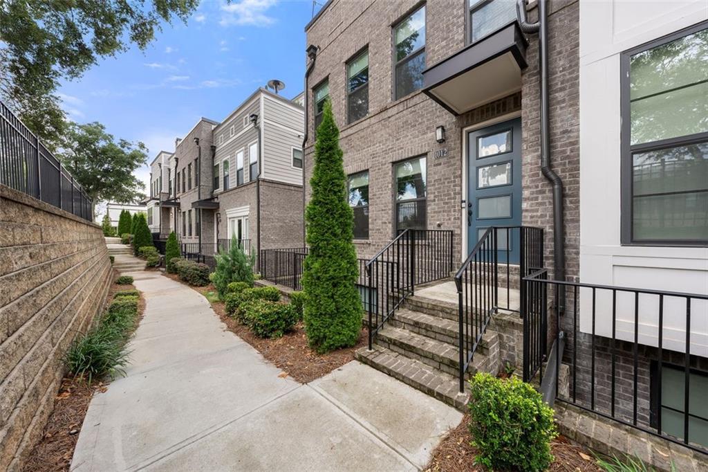 1012 Burnside Lane, Atlanta