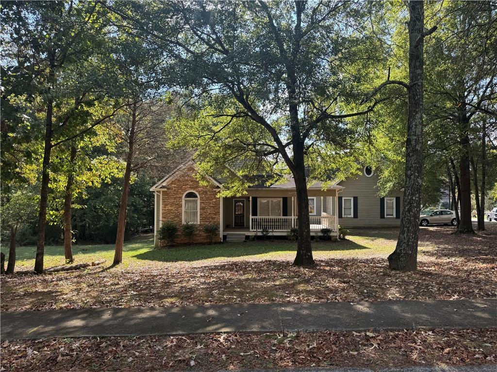 11 Honey Locust Court, Cartersville