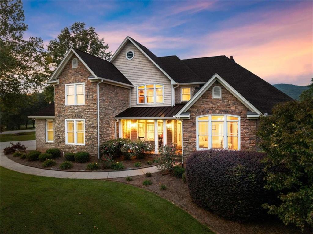 526 Orchard Drive, Clarkesville