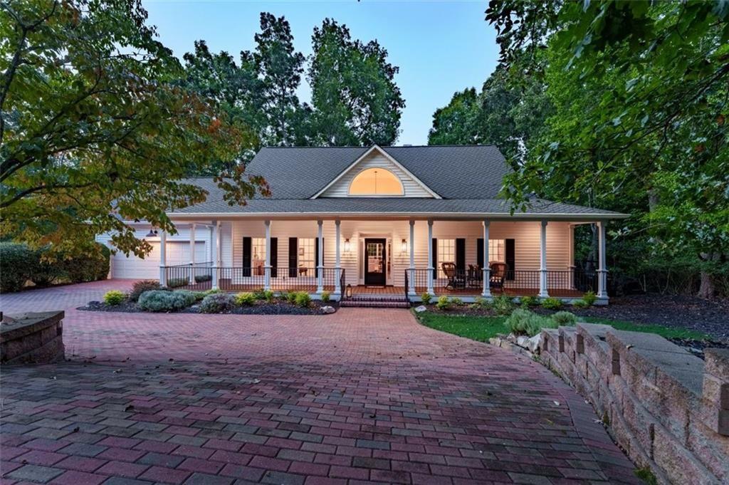 3465 Point View Circle, Gainesville