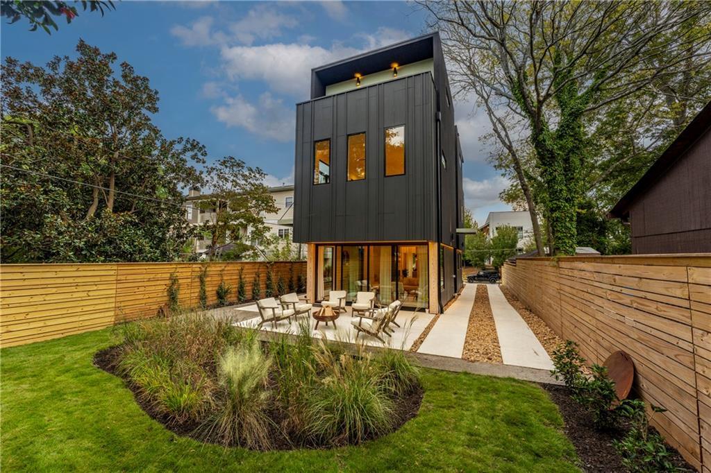 787 Bonaventure Avenue, Atlanta