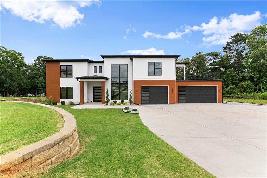 151 Pointe Drive, Hartwell