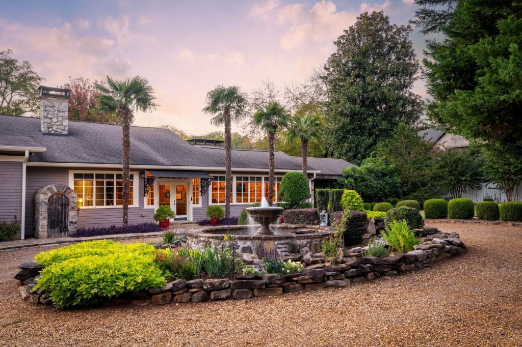 486 Church Street, Marietta