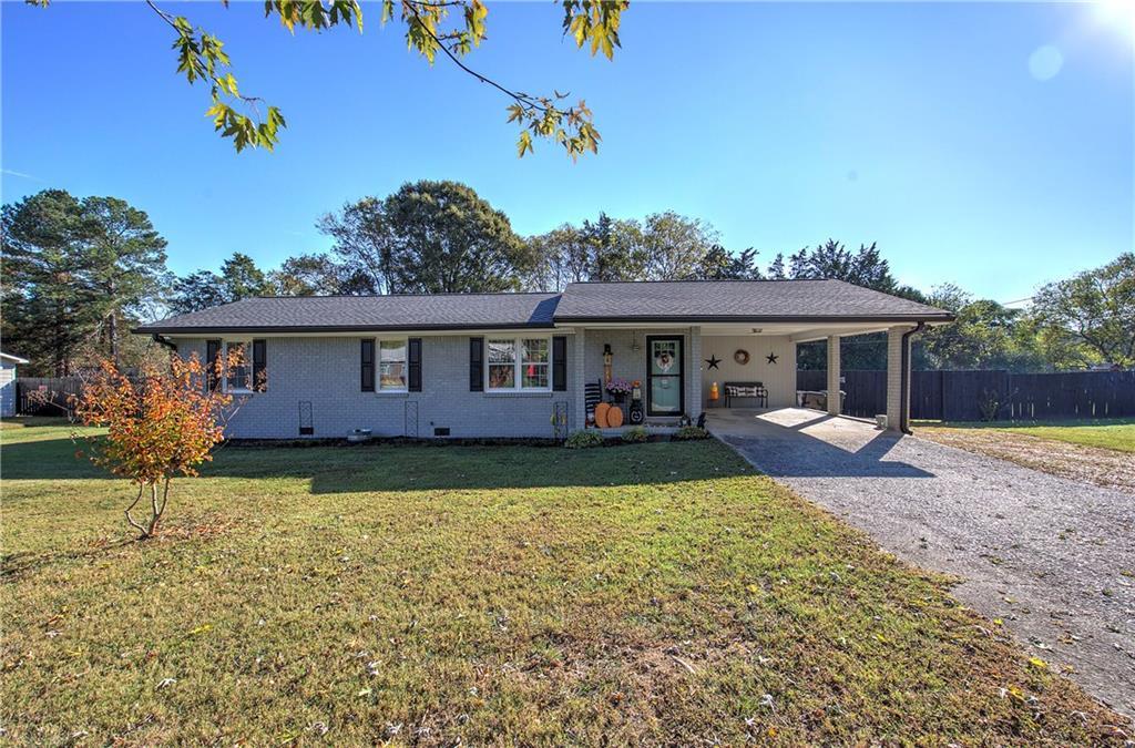 42 Meadowview Road Nw, Cartersville