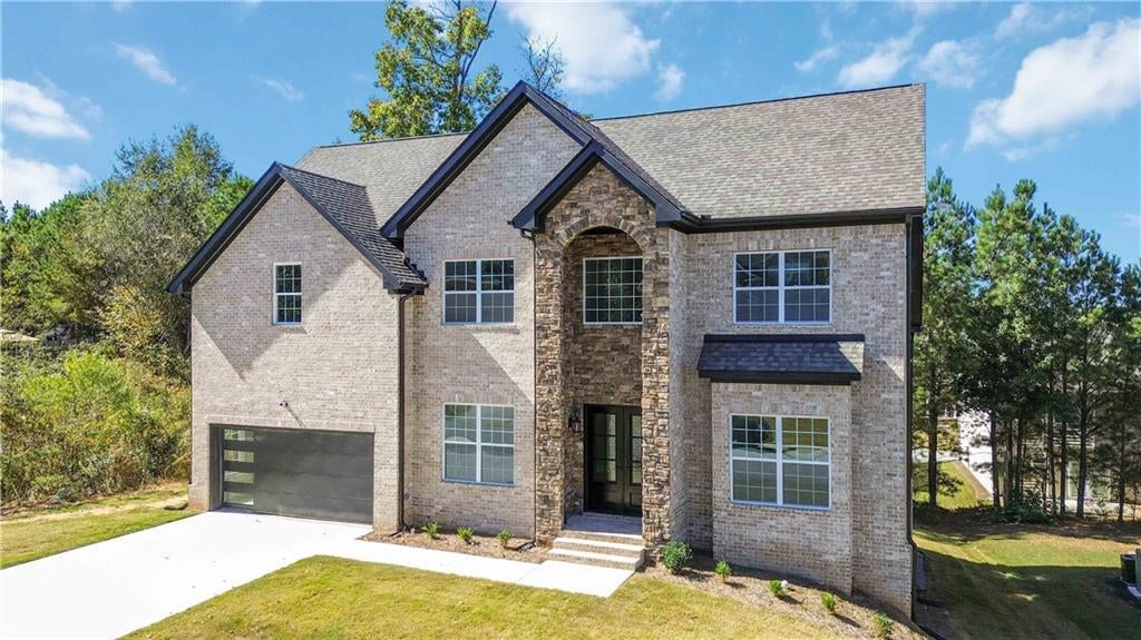 2433 Wyncreek Drive, Atlanta