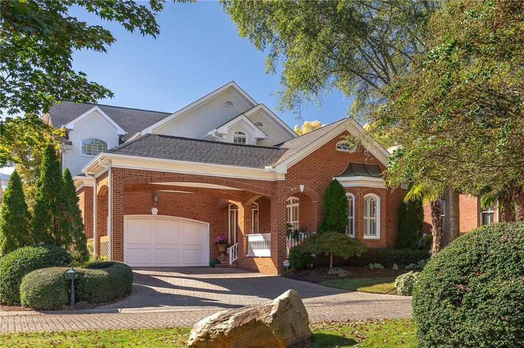 1065 Arbor Trace, Brookhaven