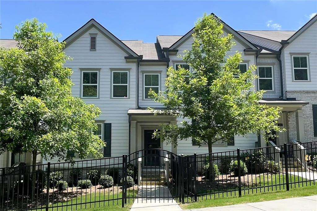 353 Vista Lane, Woodstock