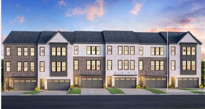 Unit 43 - 2255 Crestview Drive, Brookhaven