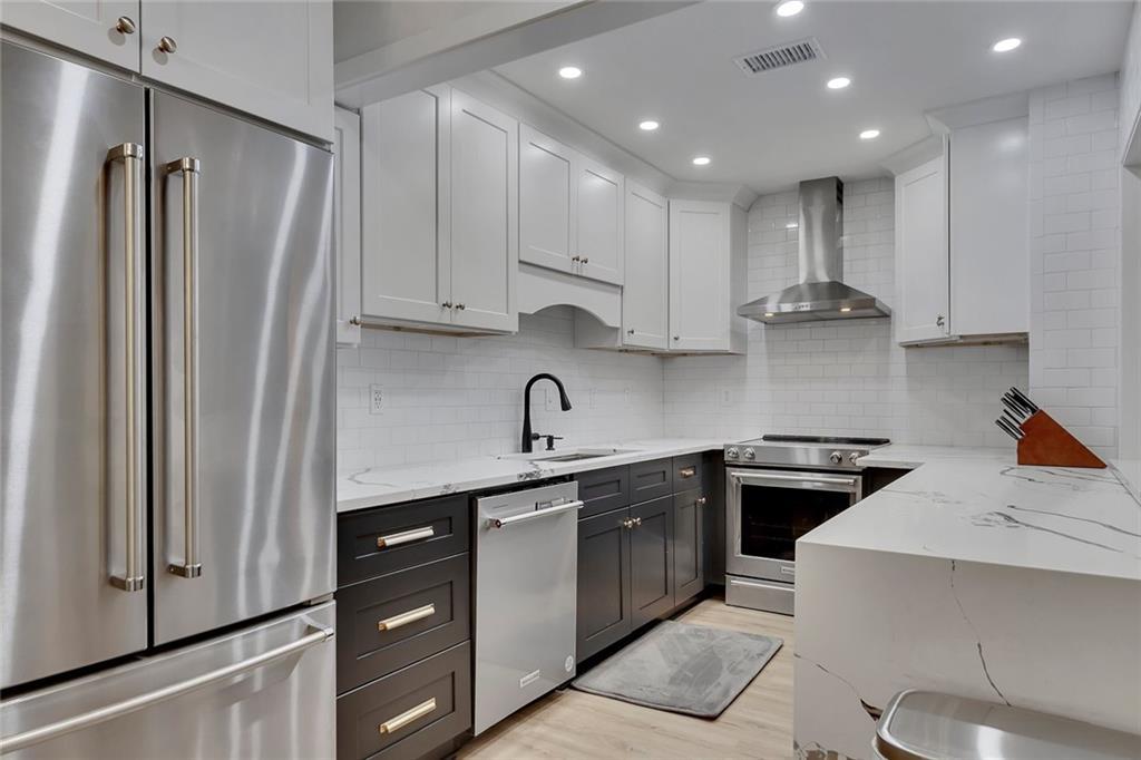 2484 Cedar Canyon Road Se, Marietta