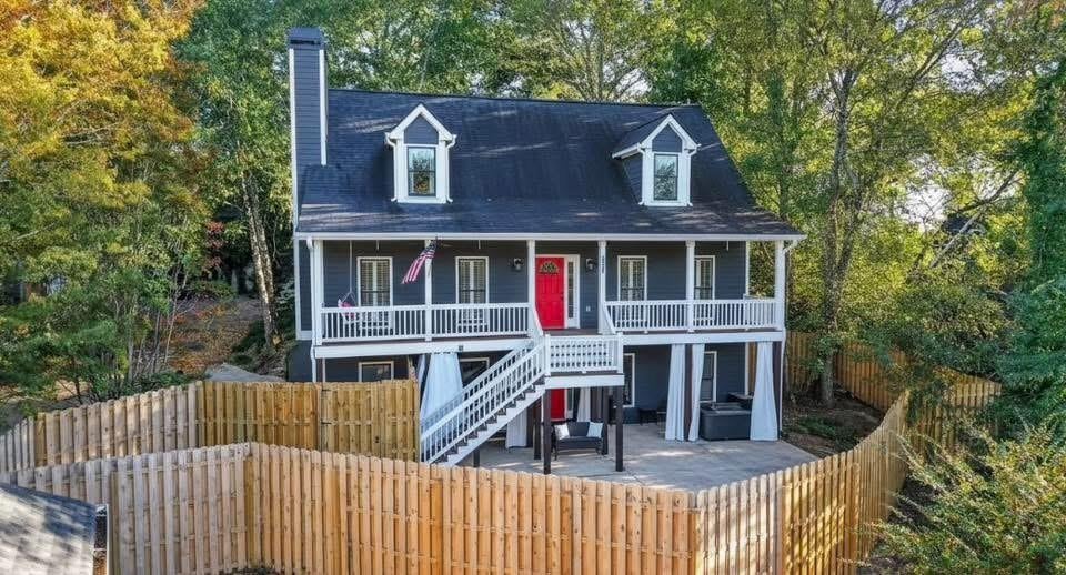 1155 Davis Place, Atlanta