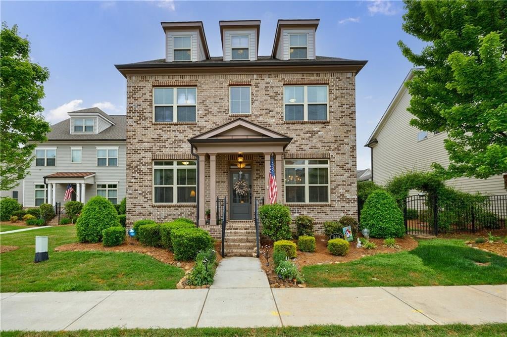 860 Hargrove Point Way, Alpharetta