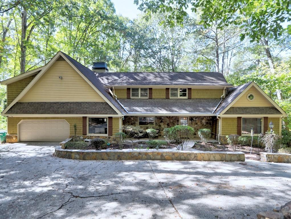 240 Fairway Ridge Drive, Alpharetta