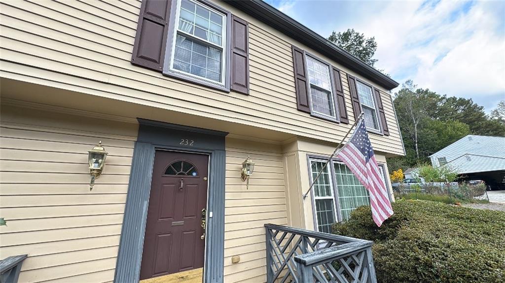 232 Lamplighter Lane, Marietta