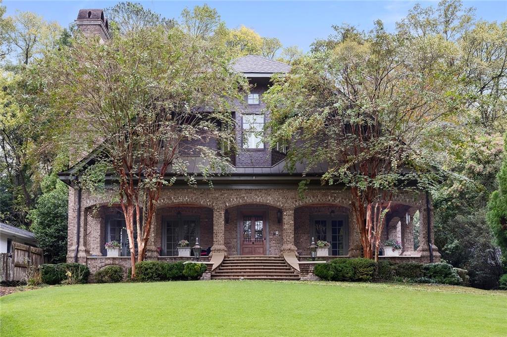 1640 Nottingham Way, Atlanta