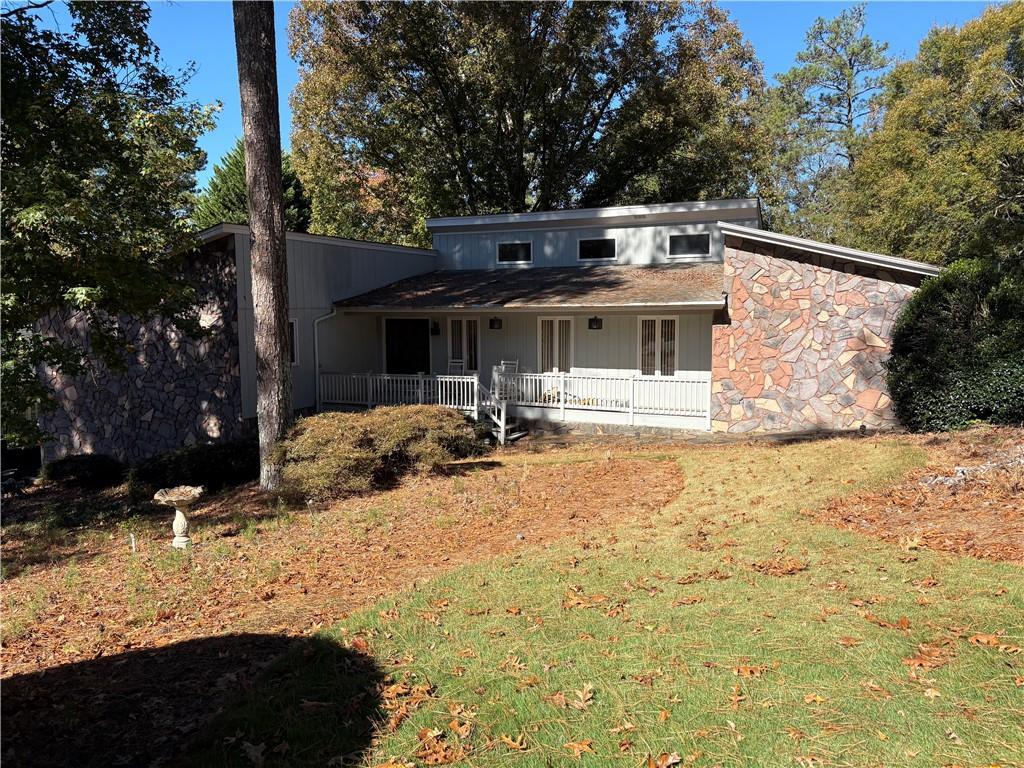 1040 Wordsworth Drive, Roswell