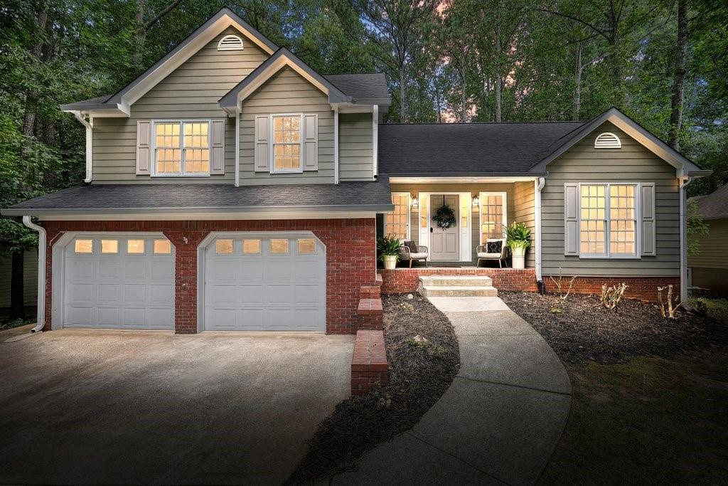 608 Wedgewood Drive, Woodstock