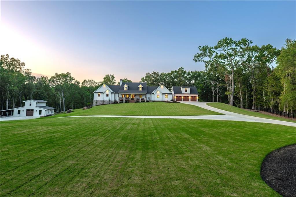 1017 Avery Road, Canton