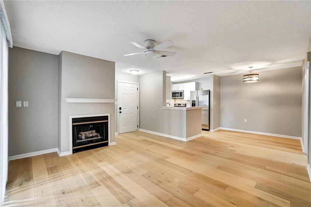 214 Granville Court, Sandy Springs