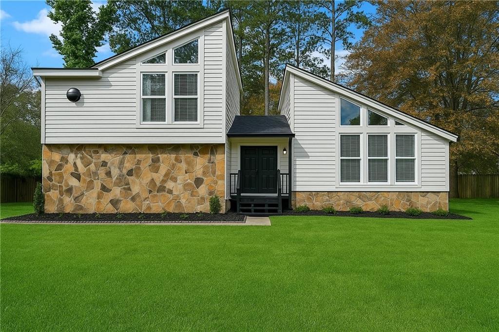 5444 Wylstream, Norcross