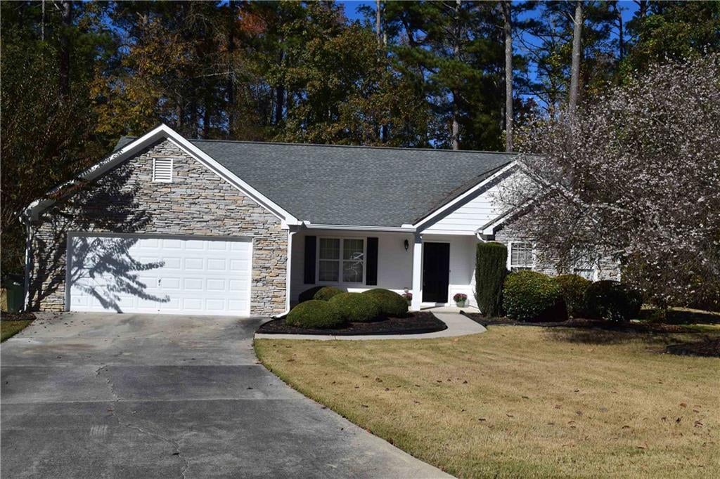 5303 Autumn Run Drive, Powder Springs