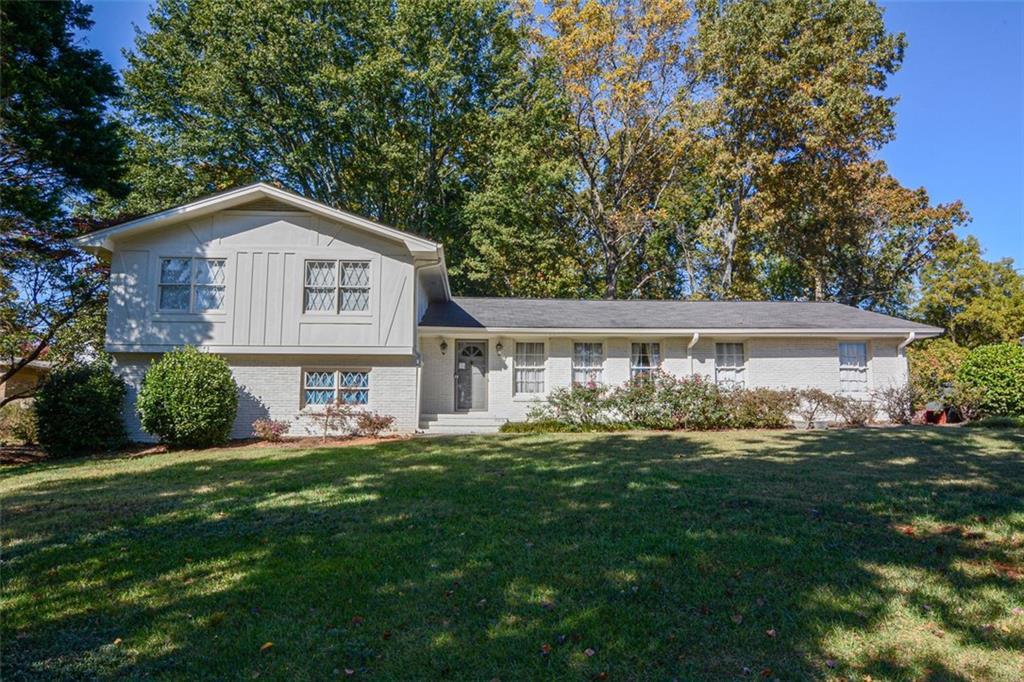 2842 Peeler Road, Dunwoody