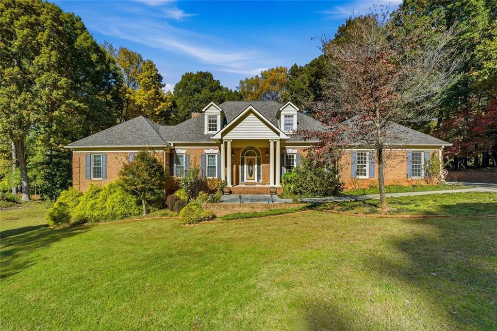 5074 Old Mountain Trail, Powder Springs