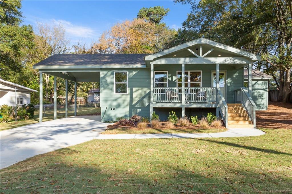 1121 Dell Avenue Se, Smyrna