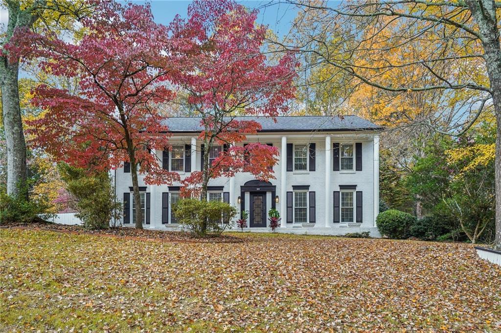 909 Otter Way Ne, Marietta