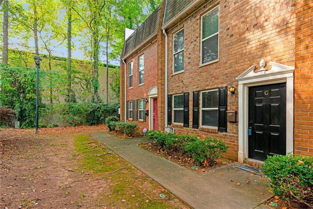 Unit G - 125 N River Drive, Sandy Springs