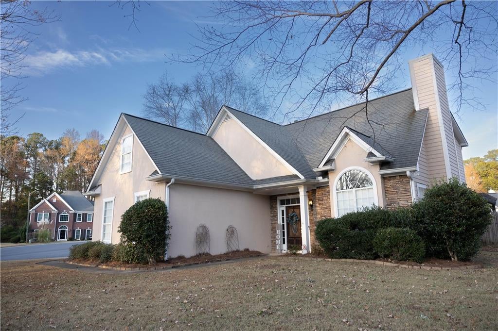 2205 Acorn Ridge, Powder Springs