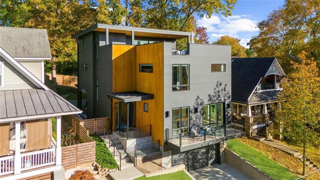 Photo of Listing #7681301