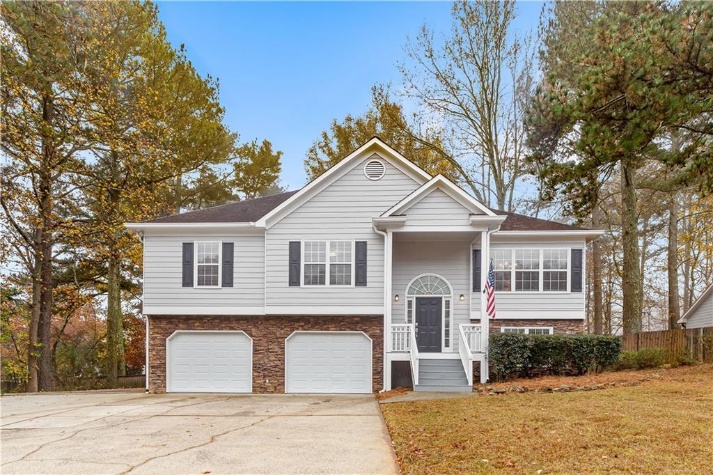 5907 Seven Oaks Drive, Powder Springs