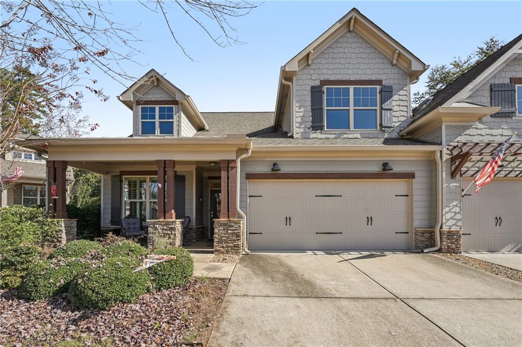 102 Woodsdale Drive, Canton